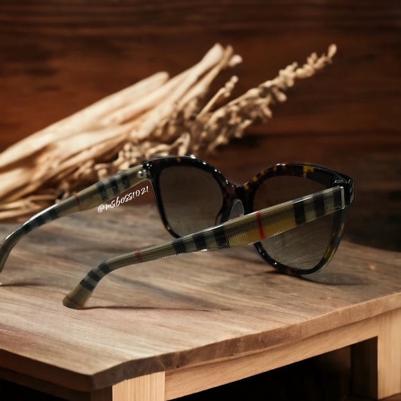 BURBERRY Brown/Tortoise Shell/Print Sunglasses BRAND NEW - Picture 3 of 7